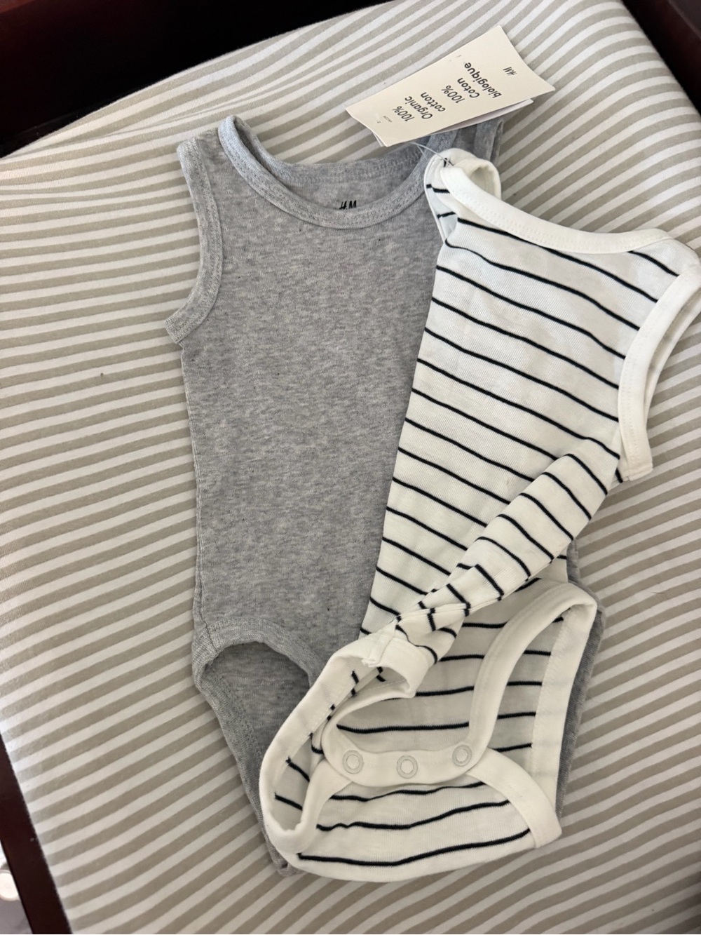 H&M TWO PACK Baby Striped Tank One-Piece Bodysuit - White & Gray - Picture 2 of 5